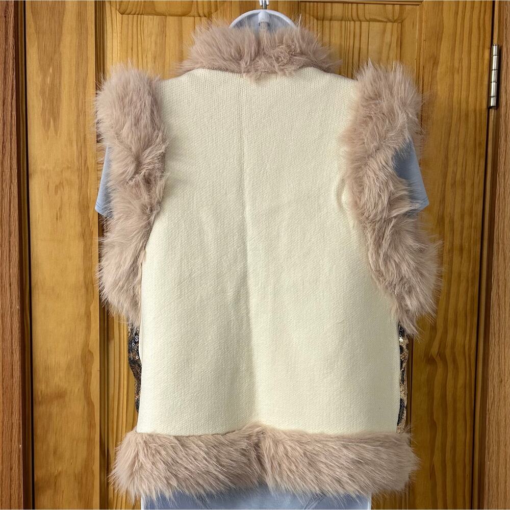 NWT, Women’s One-Size Leopard Sequin Faux Fur Trim Vest, K643 - Picture 12 of 14